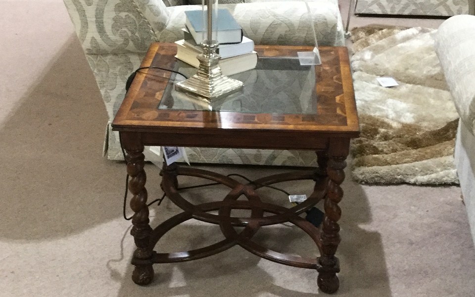 Oyster Lamp Table
Was £1,801 Now £859 Oyster Lamp Table
Was £1,801 Now £859